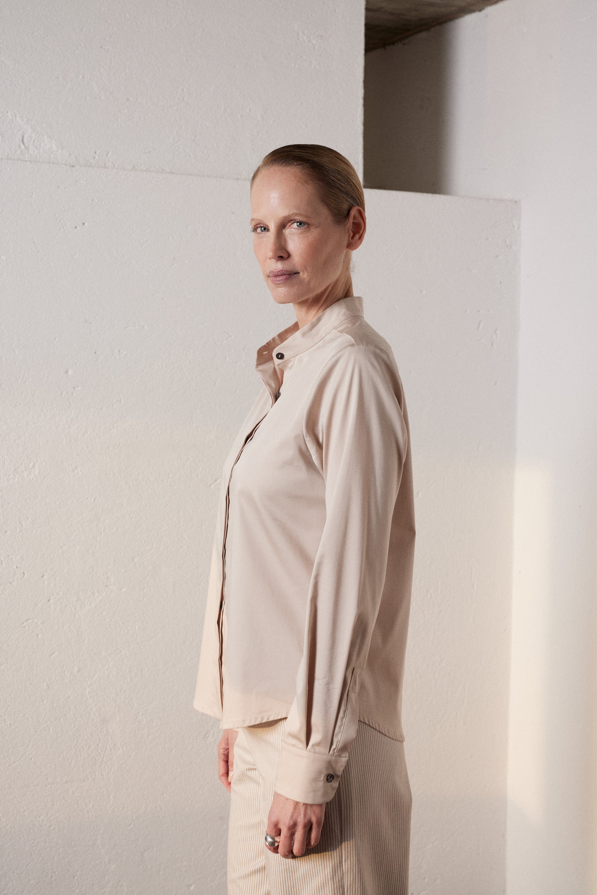 Bluse Mirca in Puder