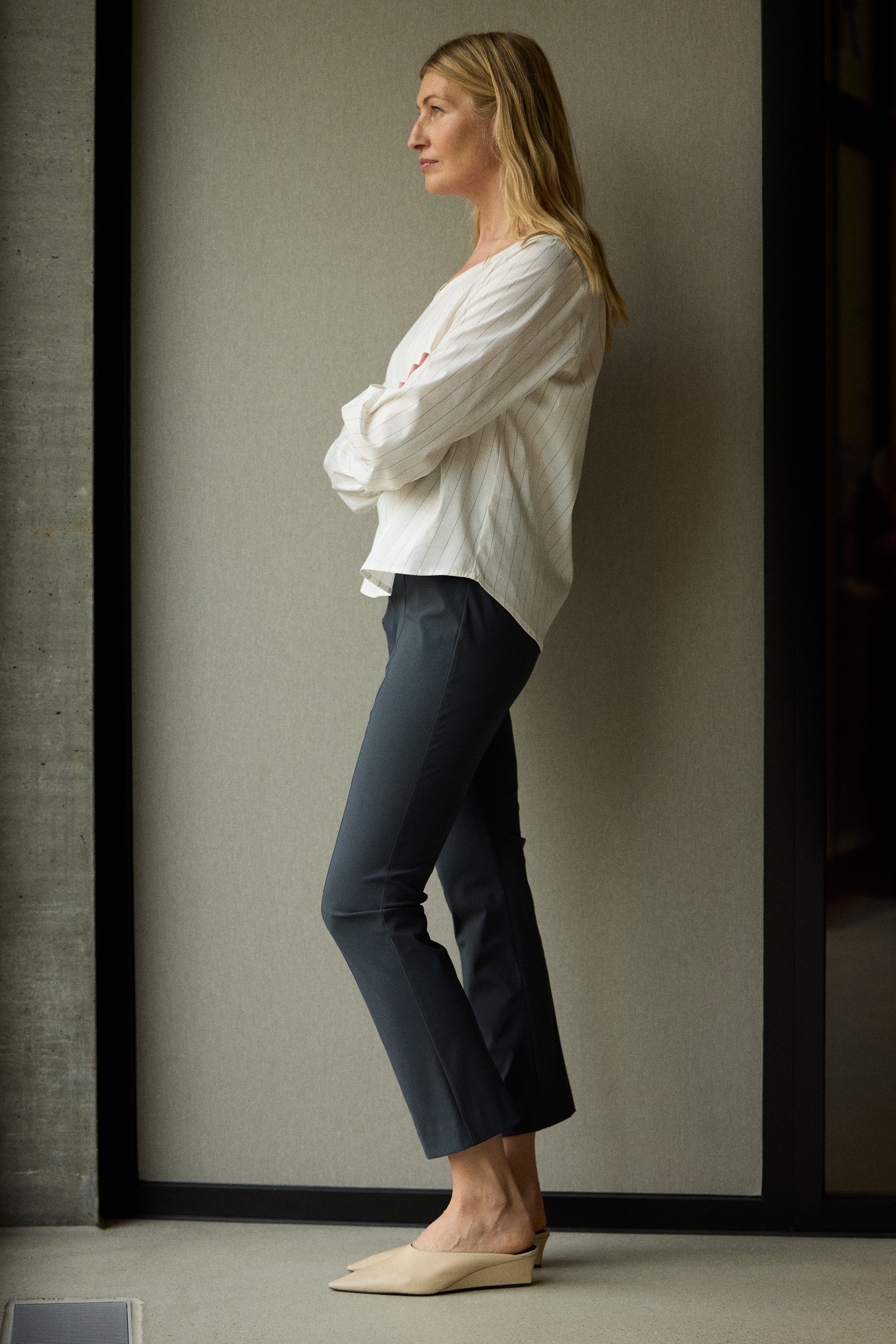 Elli Trousers in Midnight Blue