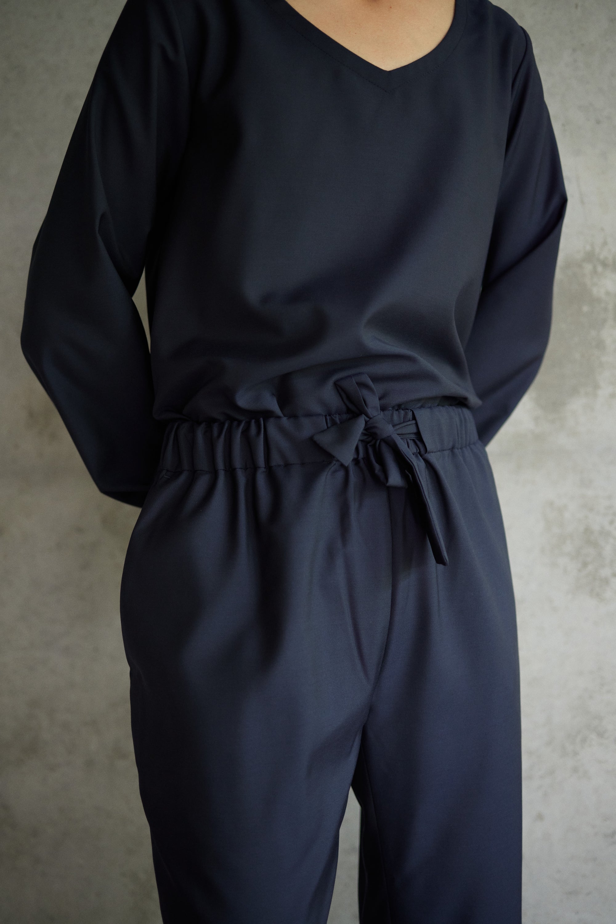 Hose Eloy in Natchblau