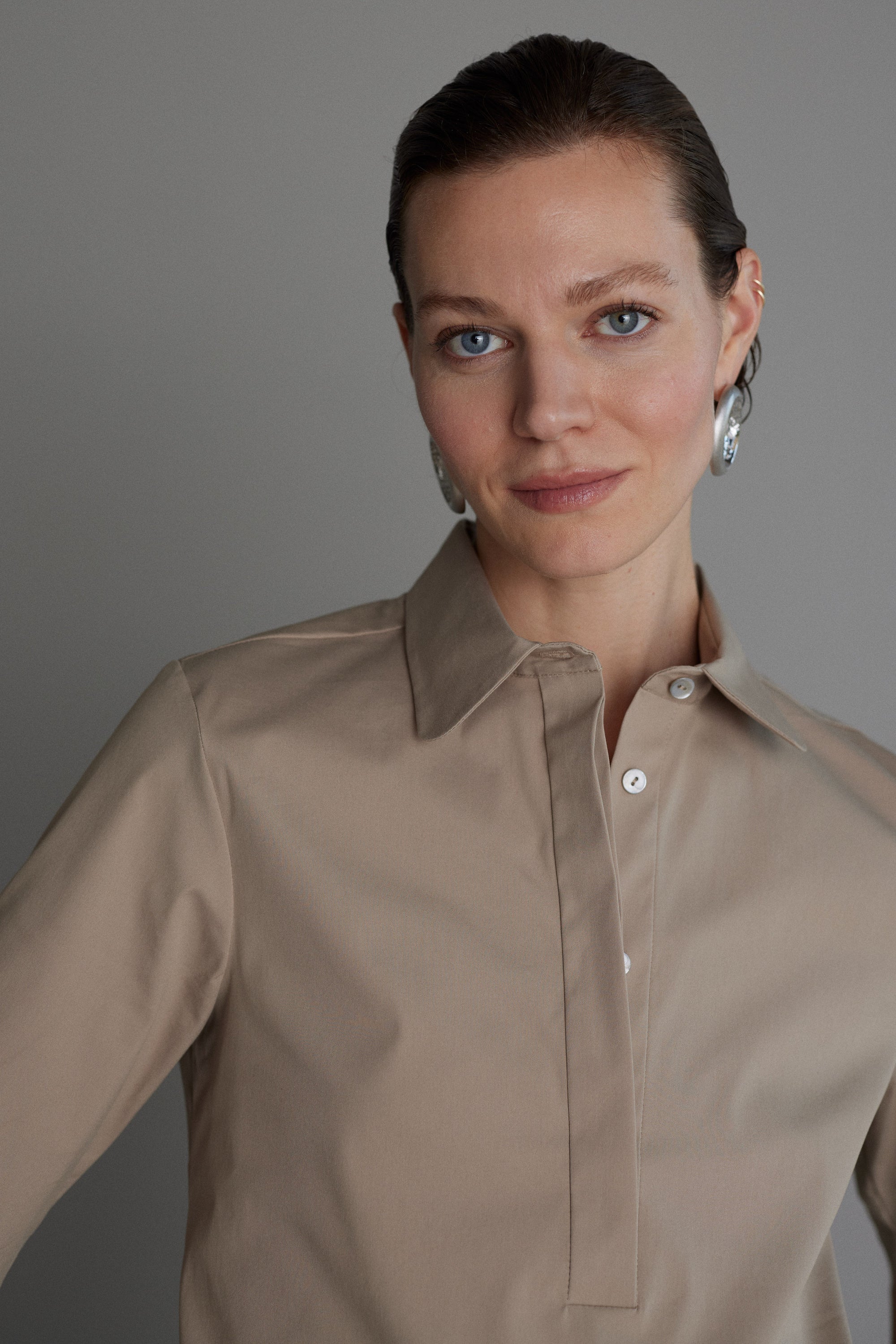 Bluse Marie in Hellbraun
