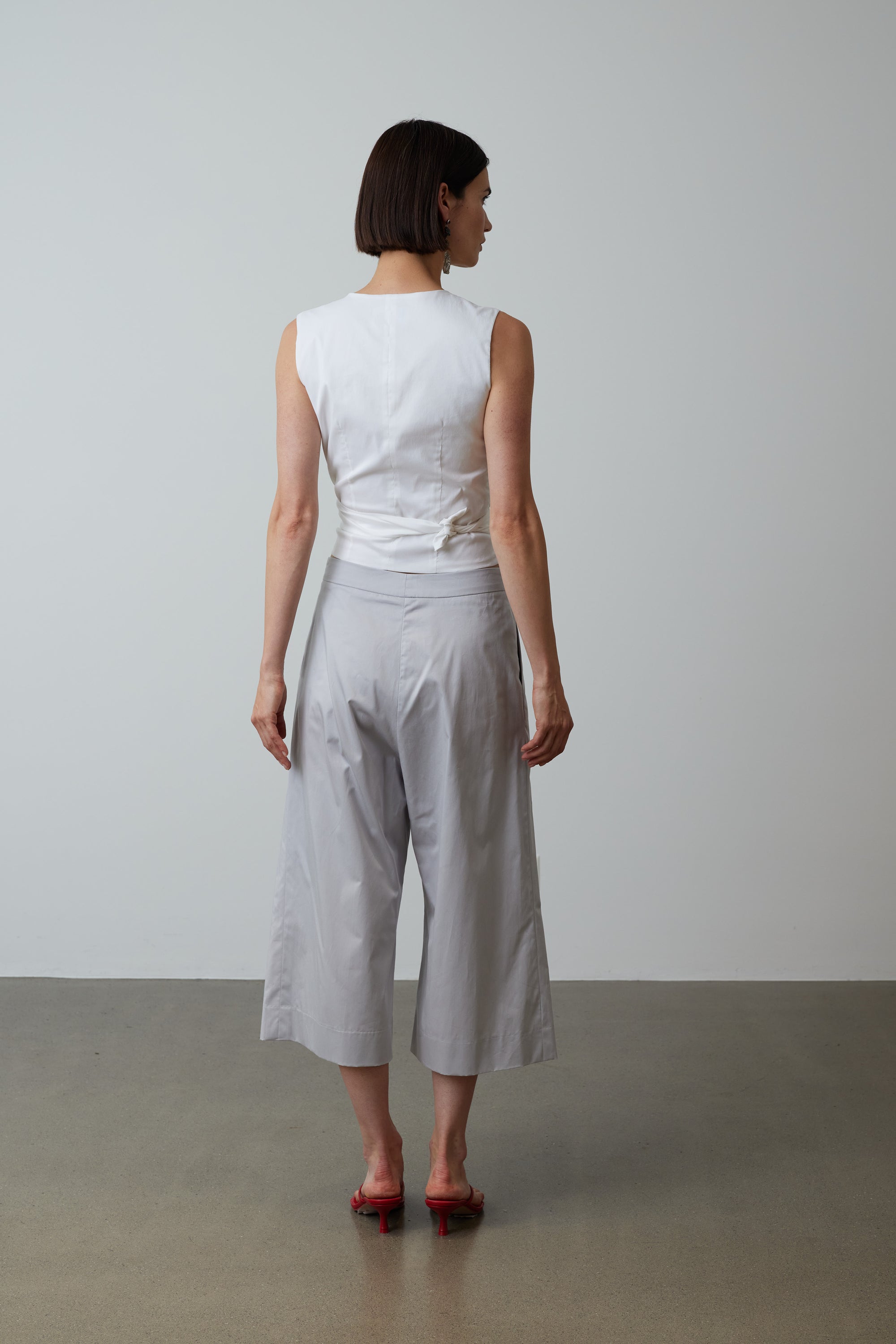 Merle wrap top in white 